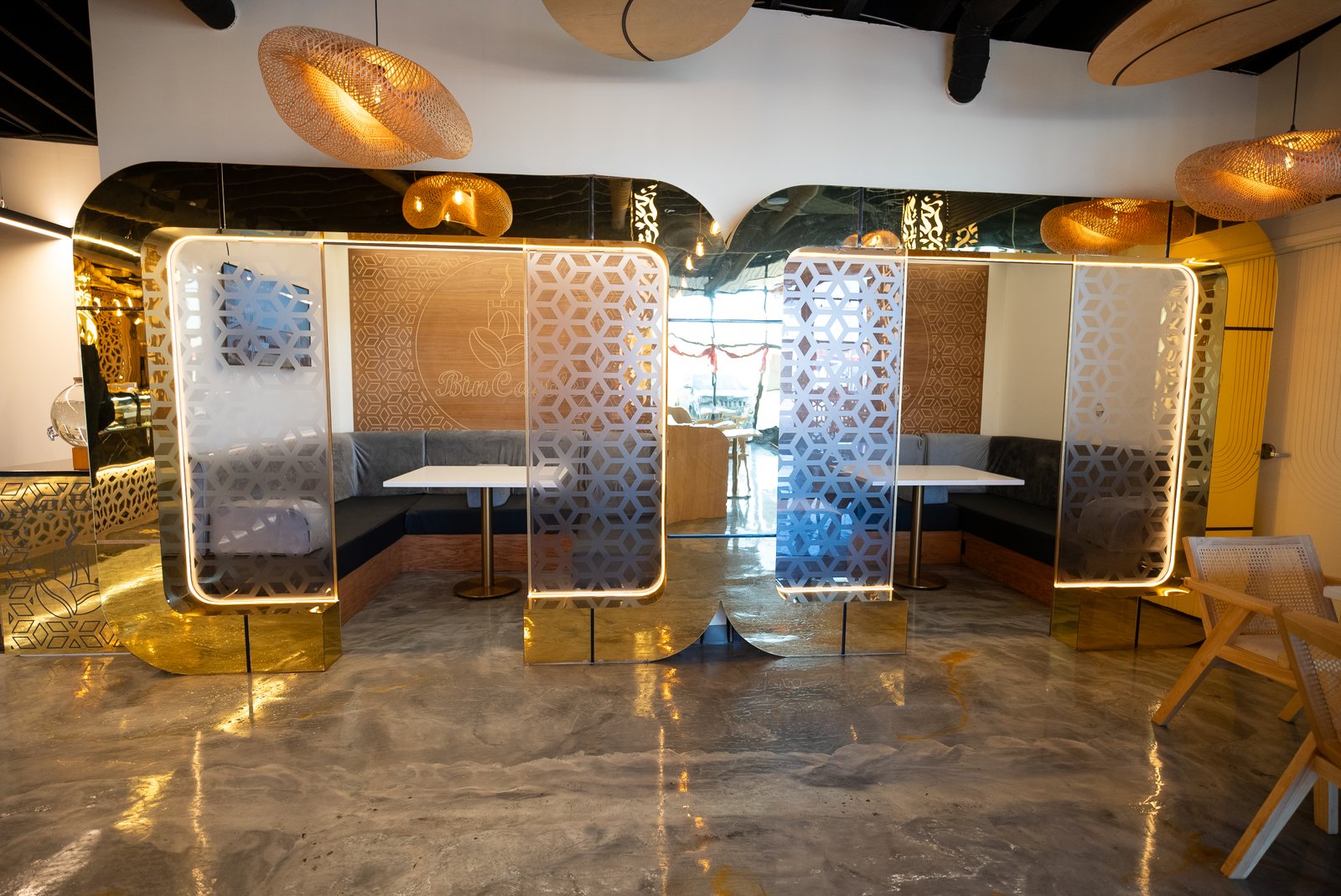 Bin Castle Booth Pods